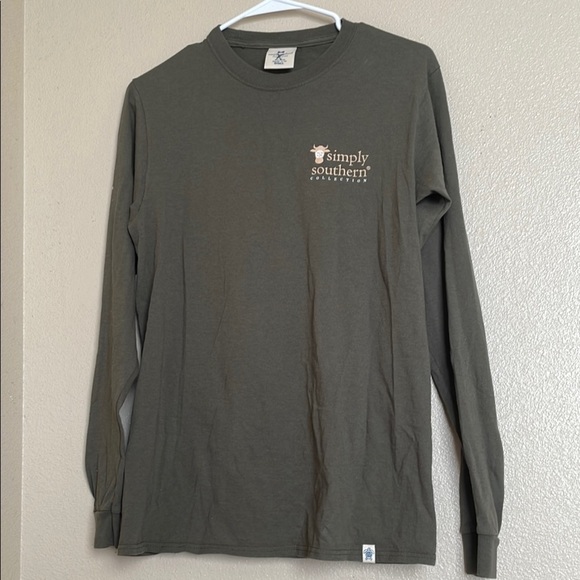 Simply Southern Herd it All Highland Cow Green Long Sleeve Tee Shirt Size Small - Picture 3 of 11